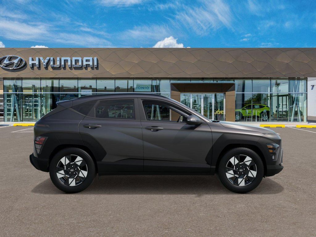 2025 Hyundai Kona SEL 7