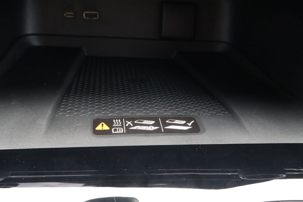 Thumbnail: 2026 Chevrolet Traverse - 31