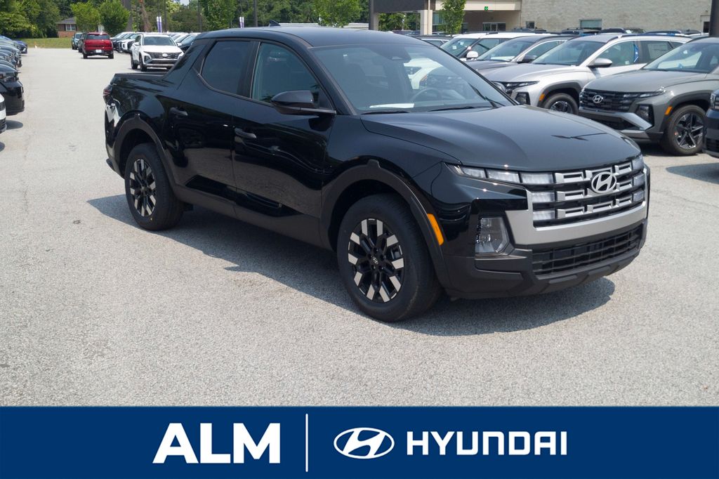 2025 Hyundai Santa Cruz SE photo 2