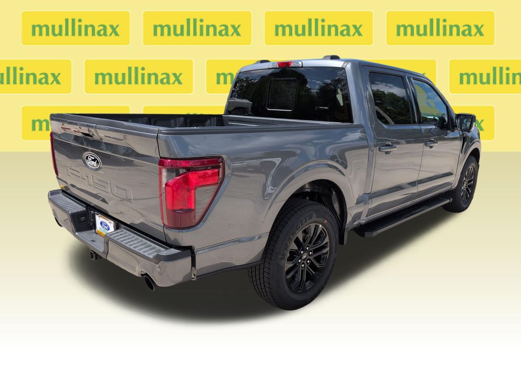 New 2026 Gray Ford XLT image 3