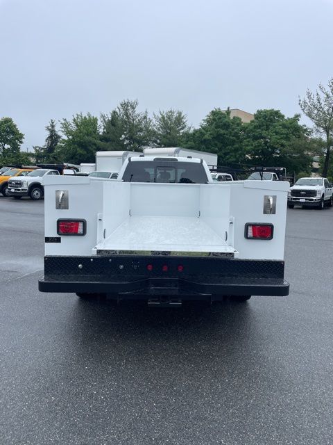 2025 Ford F-350 Chassis XL