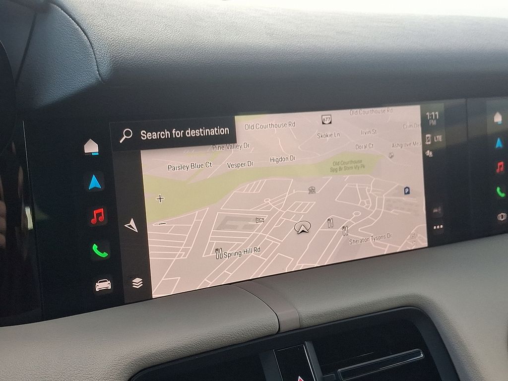 Thumbnail: 2021 Porsche Taycan - 19