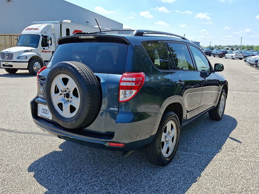 Thumbnail: 2012 Toyota RAV4 - 6