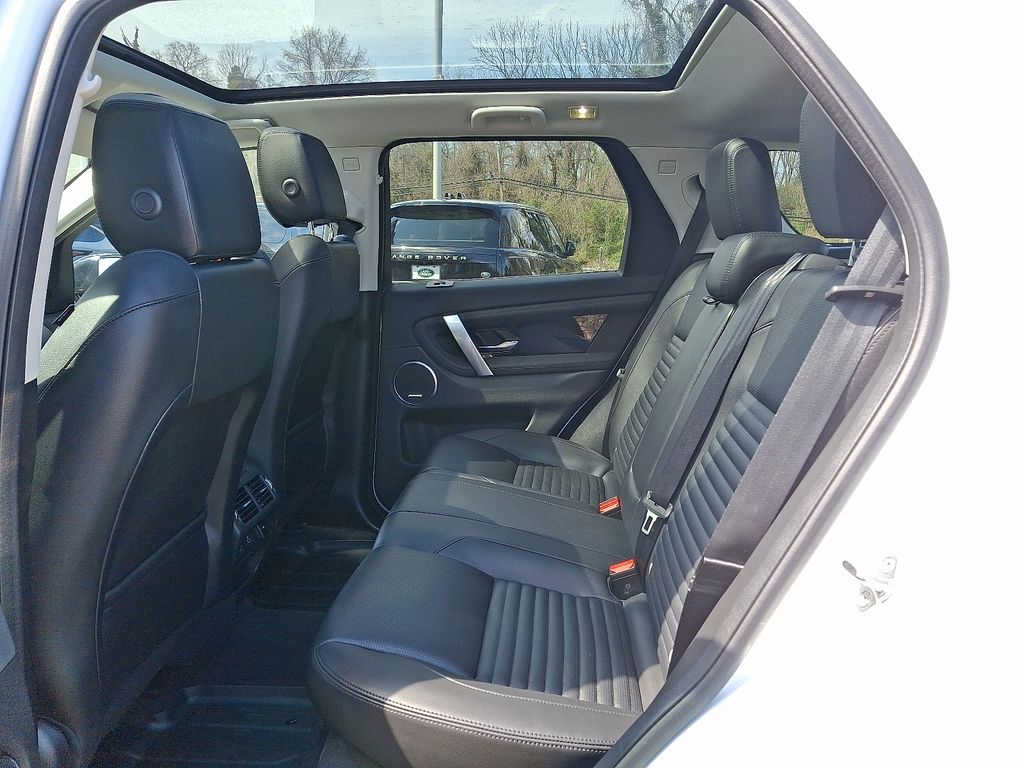 2024 Land Rover Discovery Sport S 13