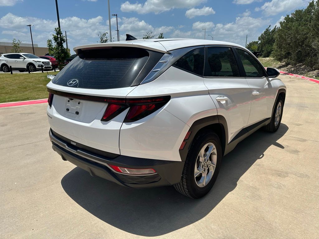 Thumbnail: 2022 Hyundai Tucson - 3