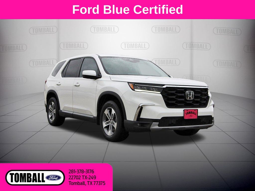 White 2023 Honda Pilot SUV / Crossover Front-Wheel Drive Automatic