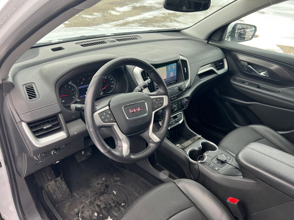 2022 GMC Terrain SLT 9