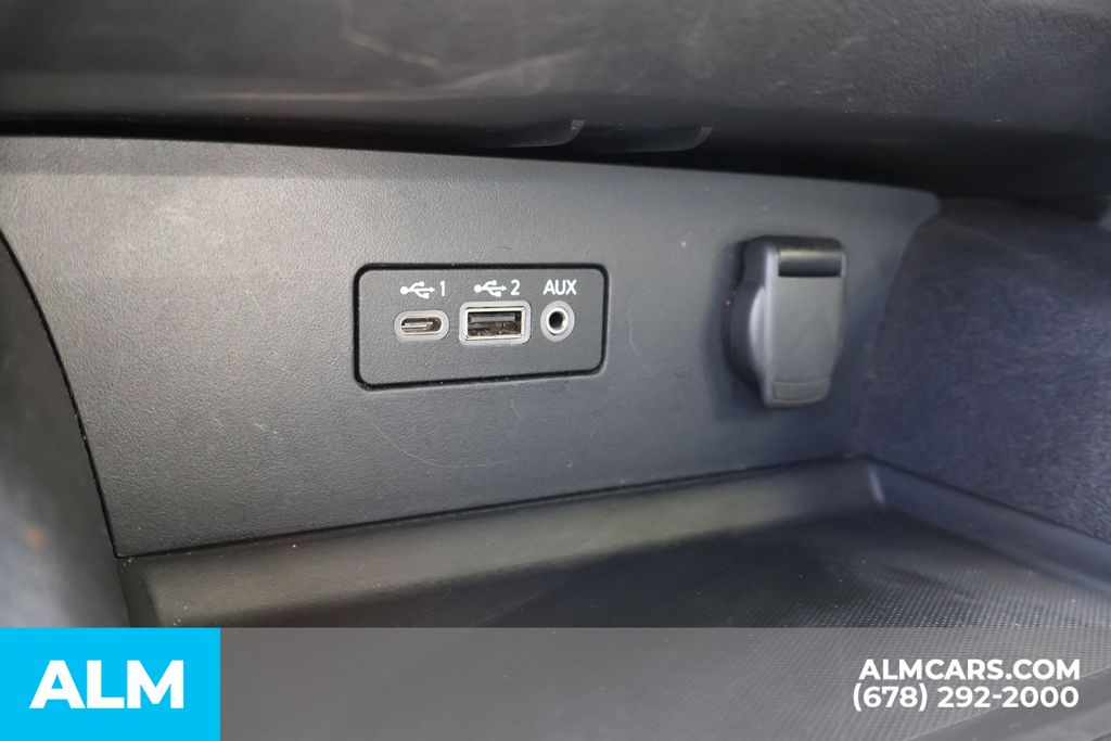 Used 2025 Red Nissan 2.5 SV image 30