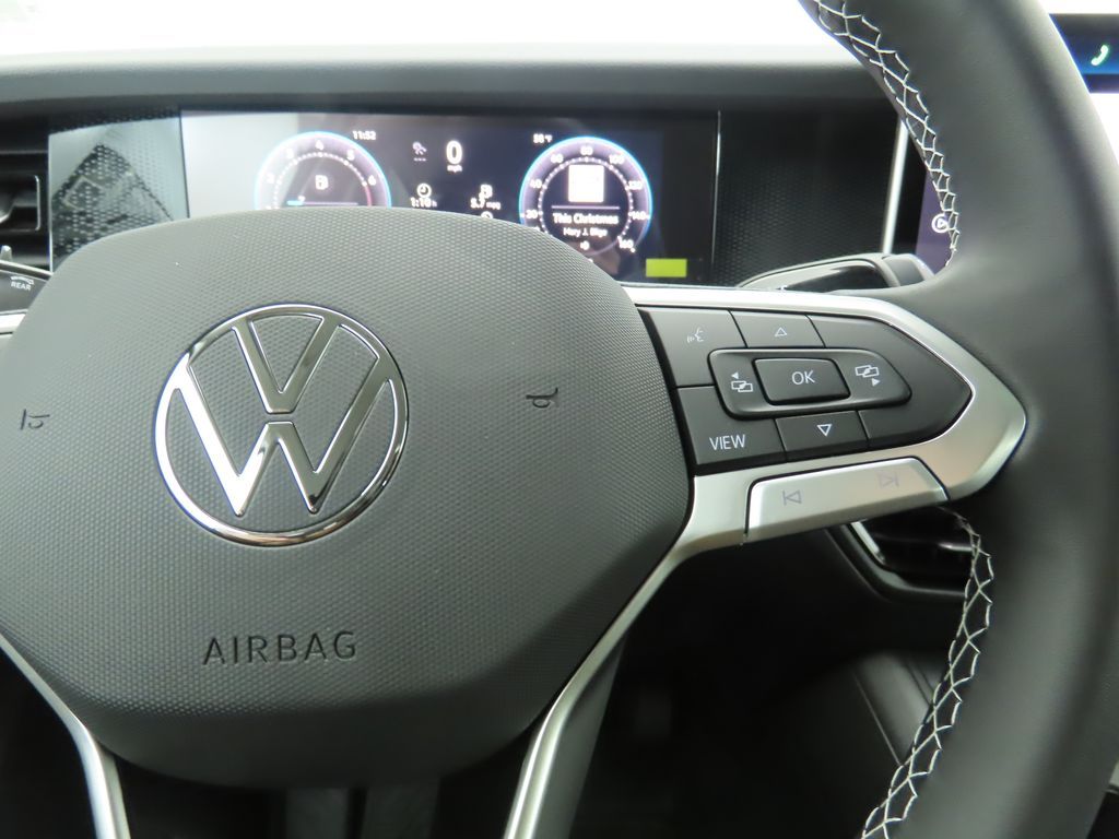 Thumbnail: 2026 Volkswagen Tiguan - 12