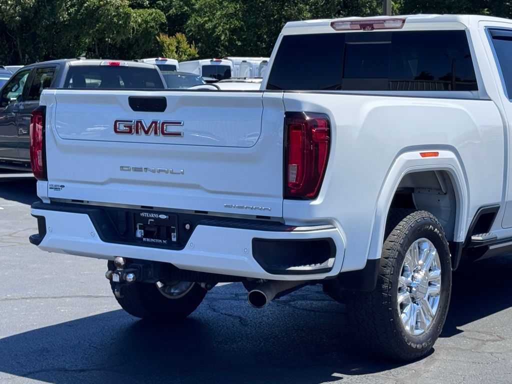 GMCSierra 2500HD10