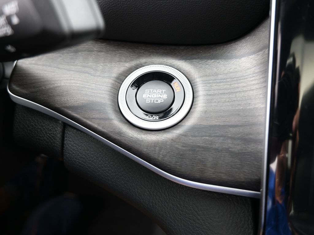 Used 2025 Bright White Clearcoat Jeep Limited image 24