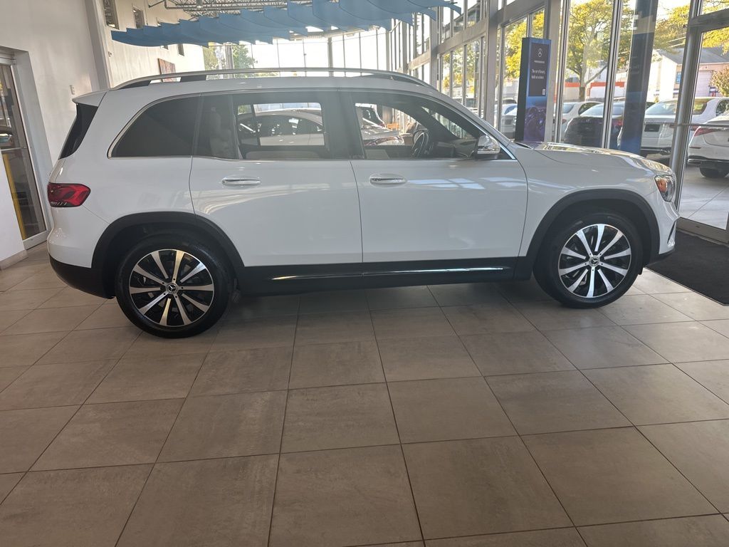 2021 Mercedes-Benz GLB GLB 250 8