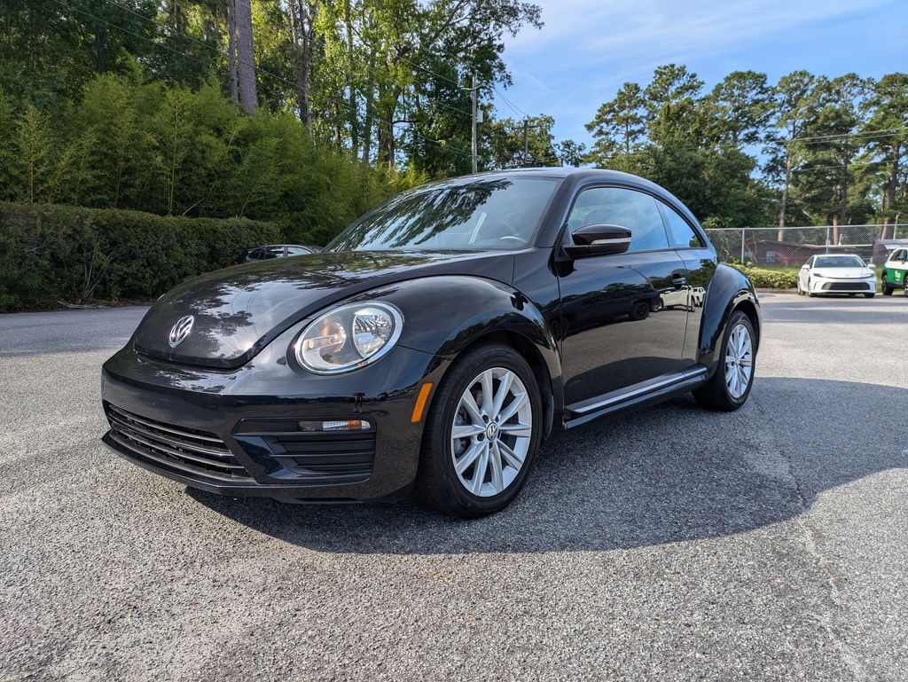 Used 2018 Volkswagen Beetle Hatchback