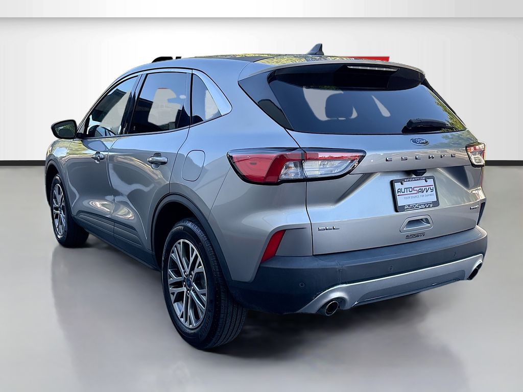 Used 2022 Silver Ford SEL image 5