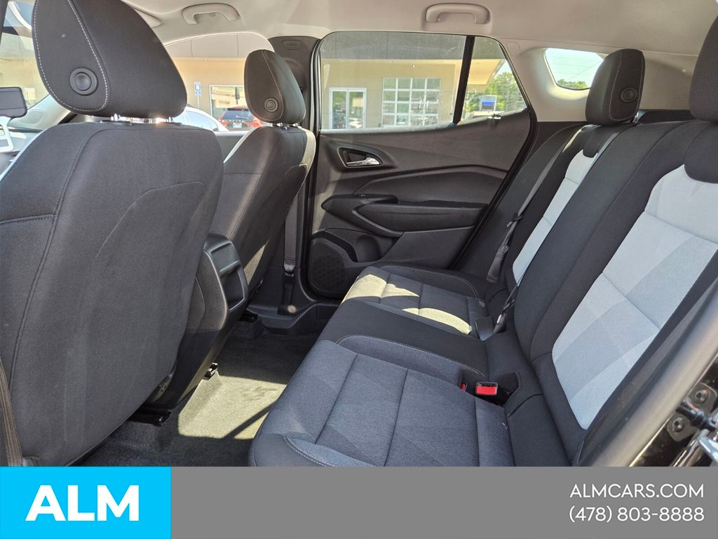 Used 2025 Black Chevrolet LS image 5