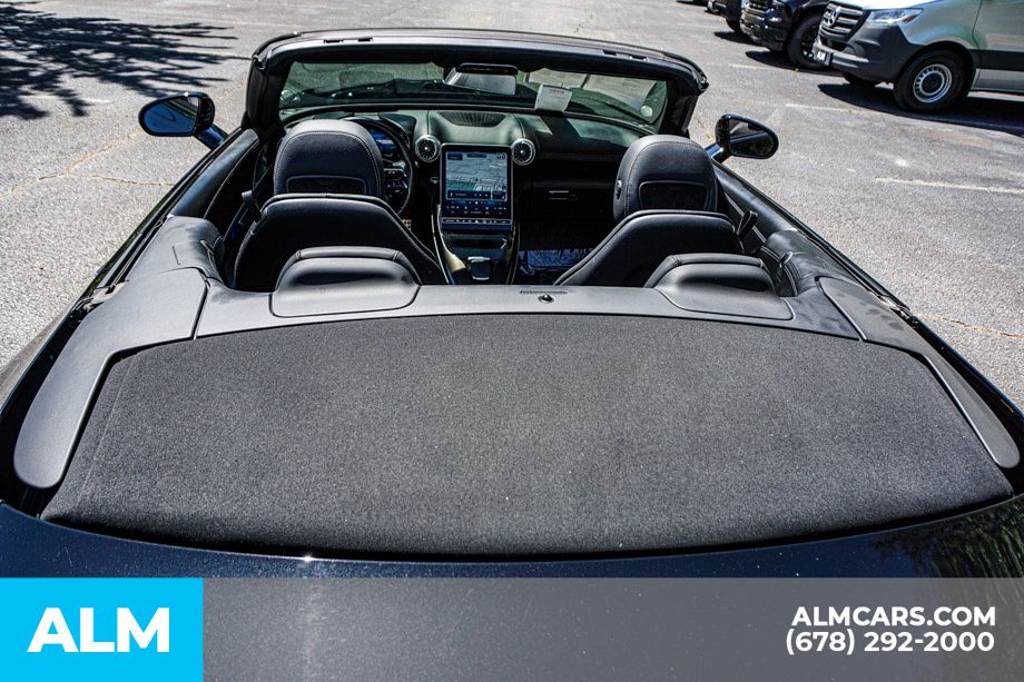 Used 2022 Black Mercedes-Benz SL 63 AMG® image 17