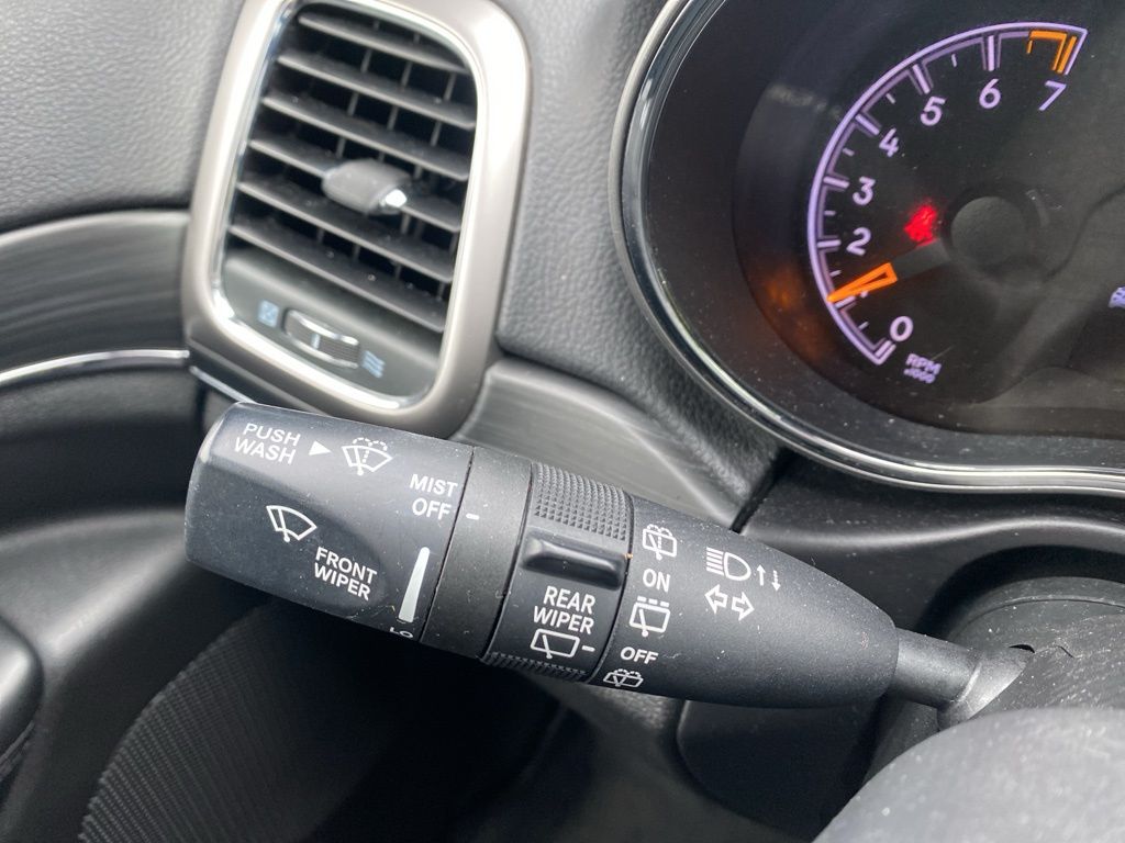 used 2019 Jeep Grand Cherokee car, priced at $14,750