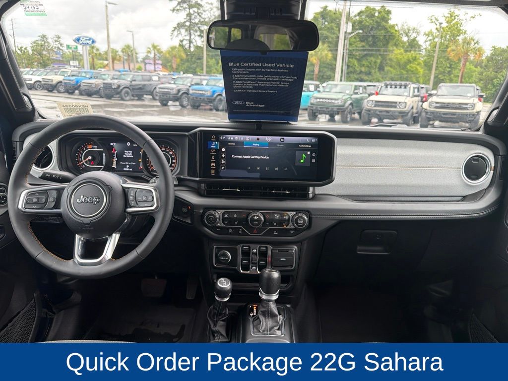 2025 Jeep Wrangler 4-Door Sahara 4x4