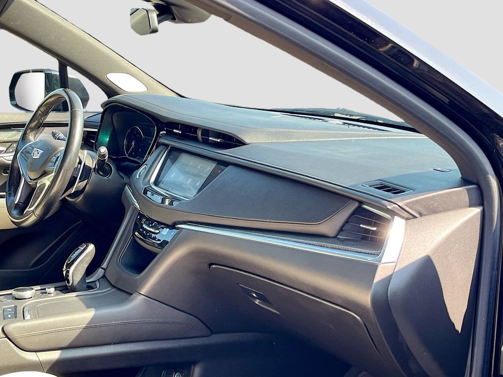 2020 Cadillac XT5 Sport - Photo 29