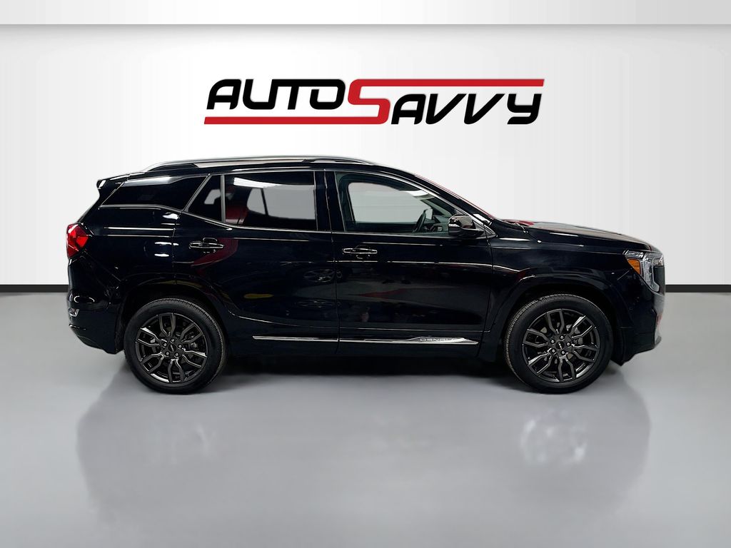 Used 2024 Ebony Twilight Metallic GMC Denali image 8