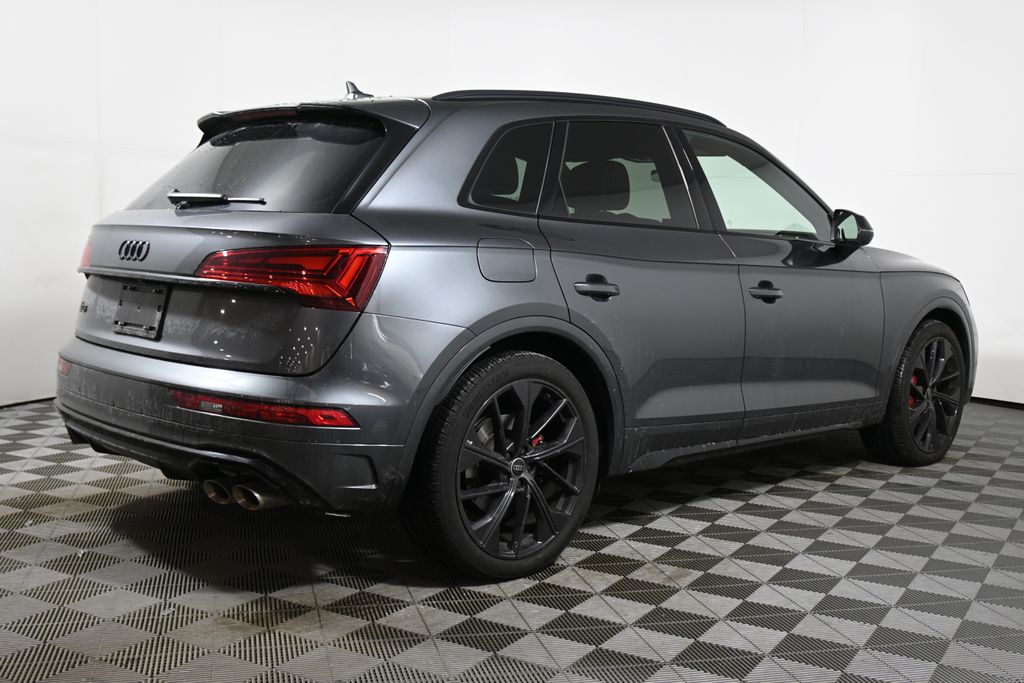 Thumbnail: 2025 Audi SQ5 - 6