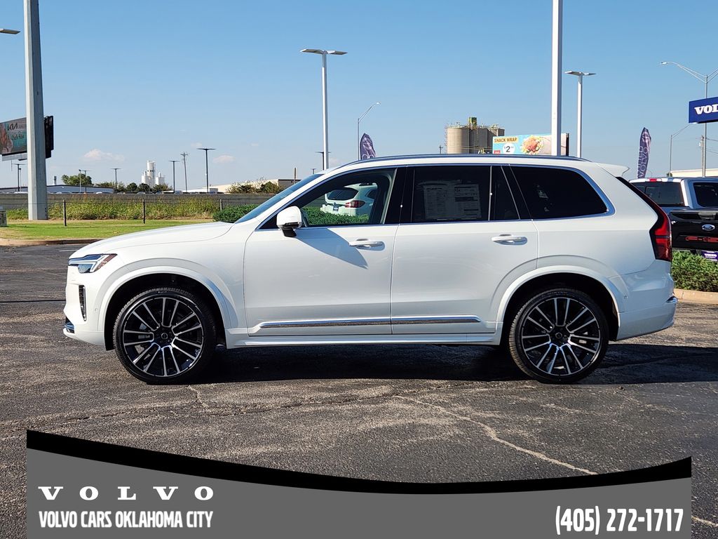 2026 Volvo XC90 B5 Plus photo 3