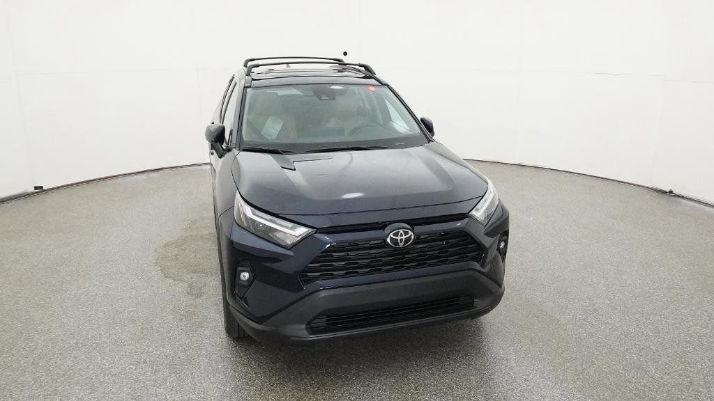 Thumbnail: 2025 Toyota RAV4 - 20