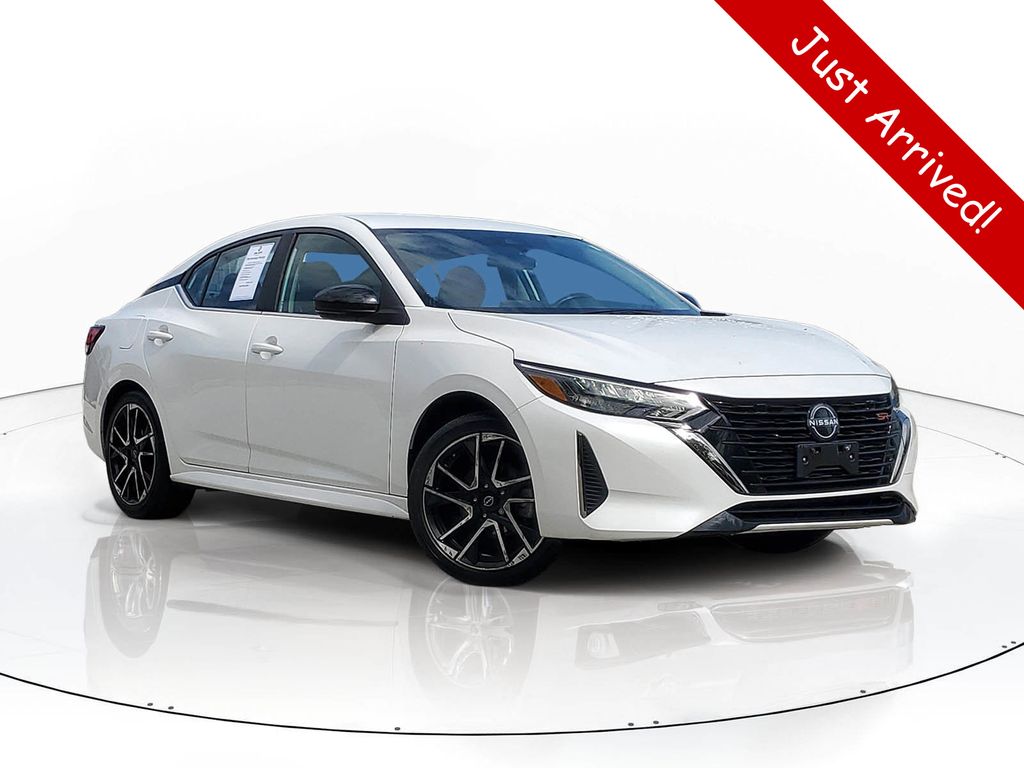 Aspen White Tricoat 2024 Nissan Sentra SR FWD Sedan Front-Wheel Drive Continuously Variable Transmission