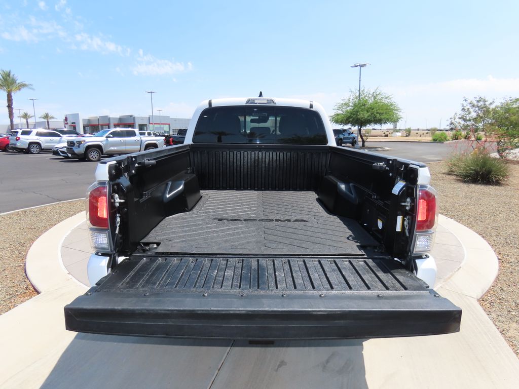 2021 Toyota Tacoma TRD Sport 27