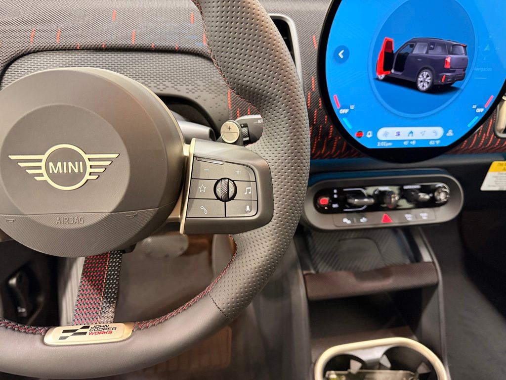 Thumbnail: 2027 MINI Cooper Countryman - 14
