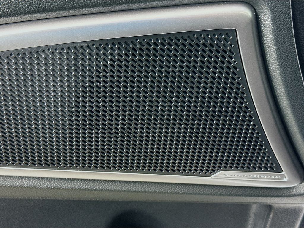 Thumbnail: 2025 Kia Telluride - 19