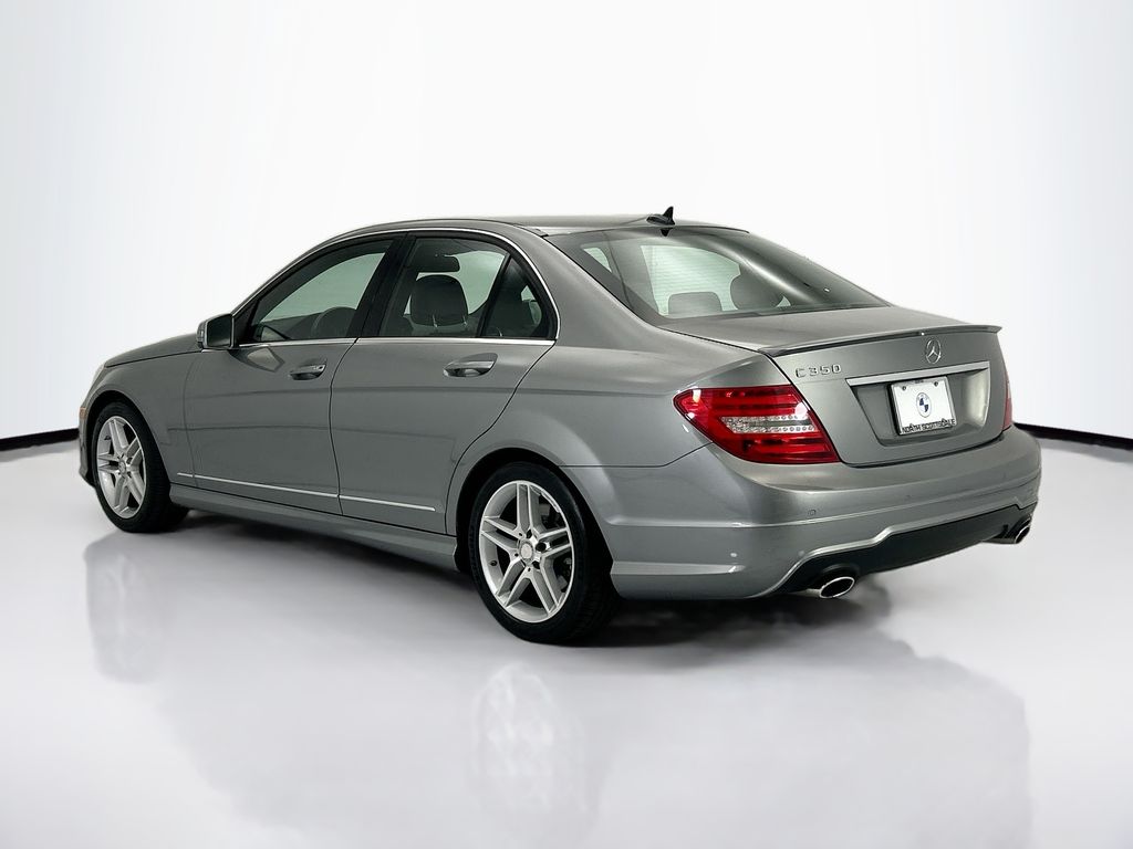 Thumbnail: 2013 Mercedes-Benz C-Class - 7