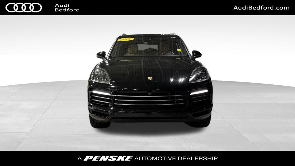 Thumbnail: 2019 Porsche Cayenne - 2