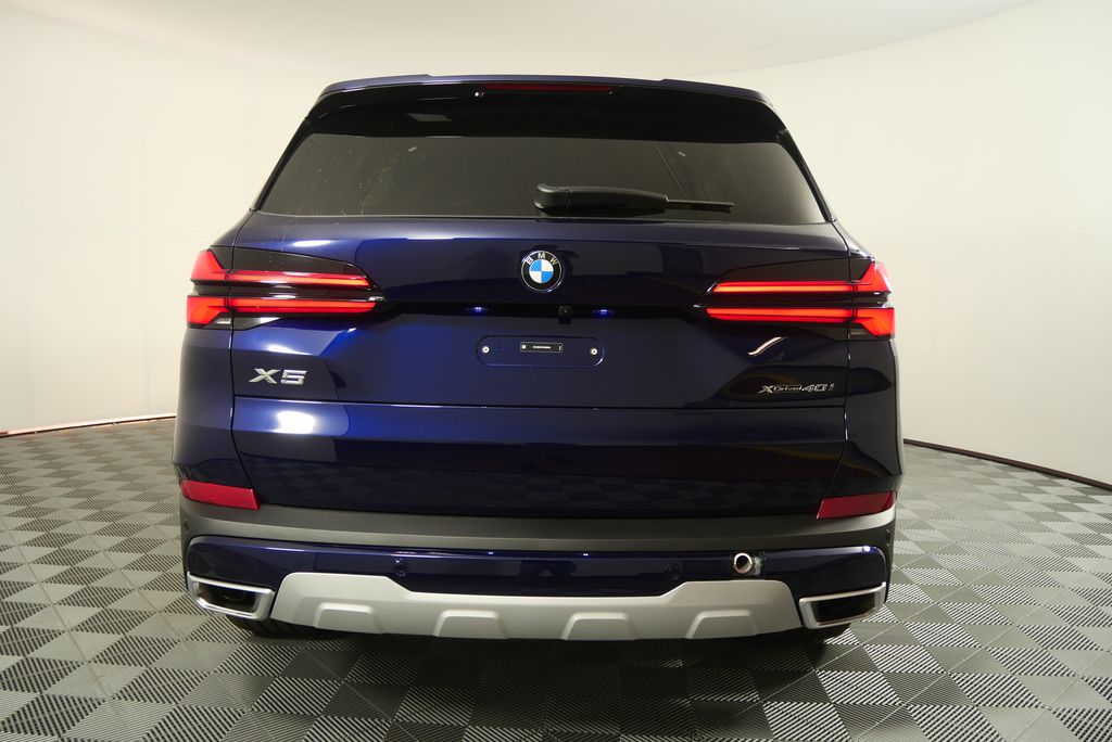 Thumbnail: 2026 BMW X5 - 4
