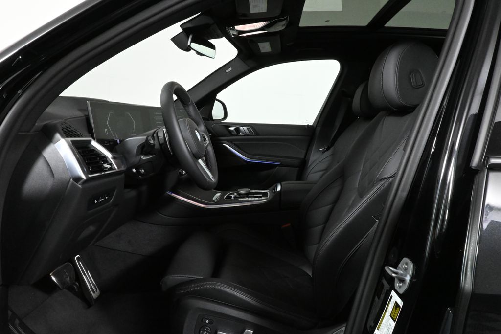 Thumbnail: 2026 BMW X5 - 3