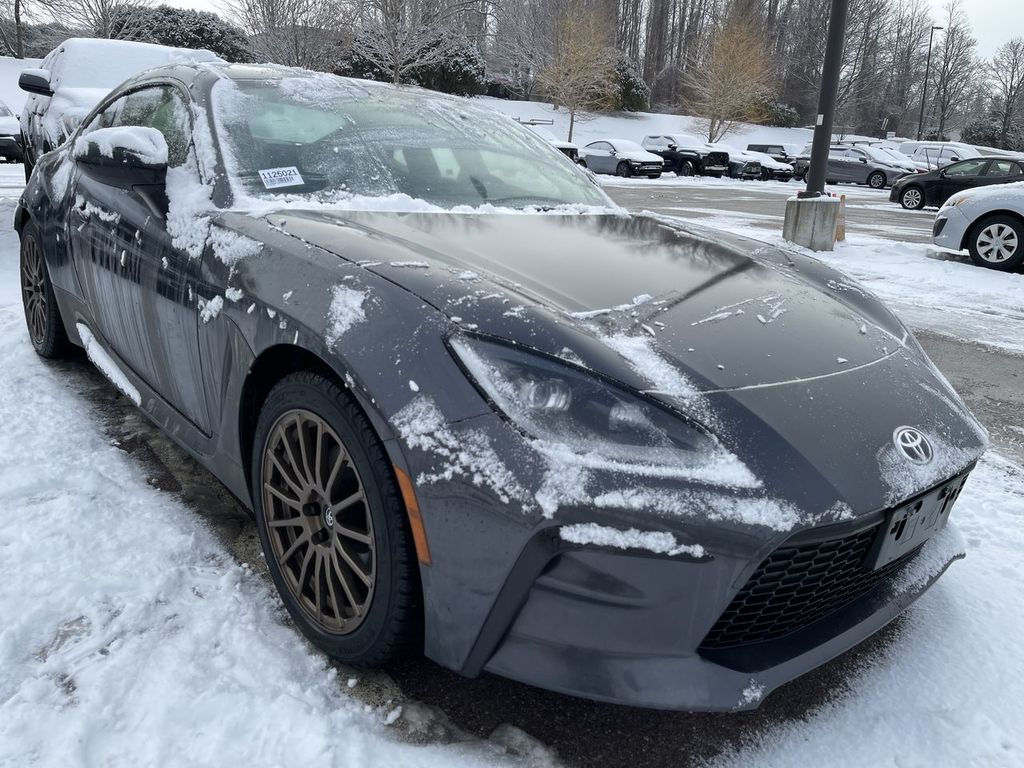 2023 Toyota GR86 Premium RWD