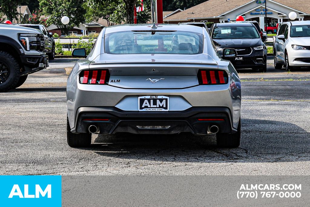 Used 2025 Silver Ford EcoBoost Premium image 12