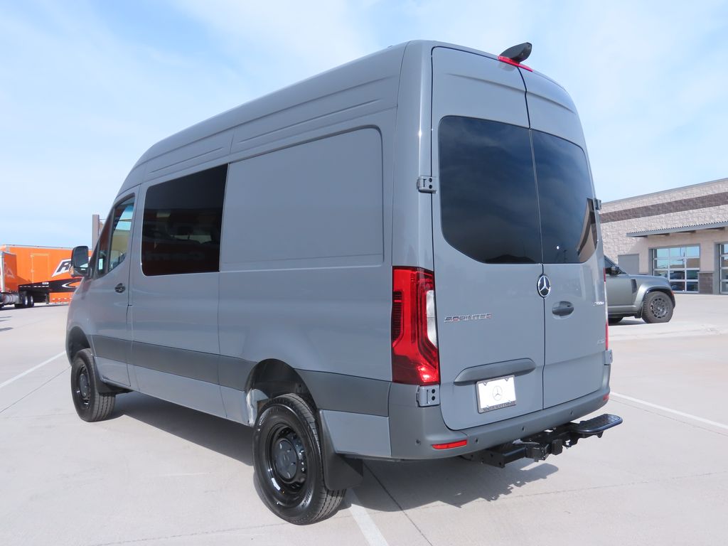 Thumbnail: 2026 Mercedes-Benz Sprinter - 7