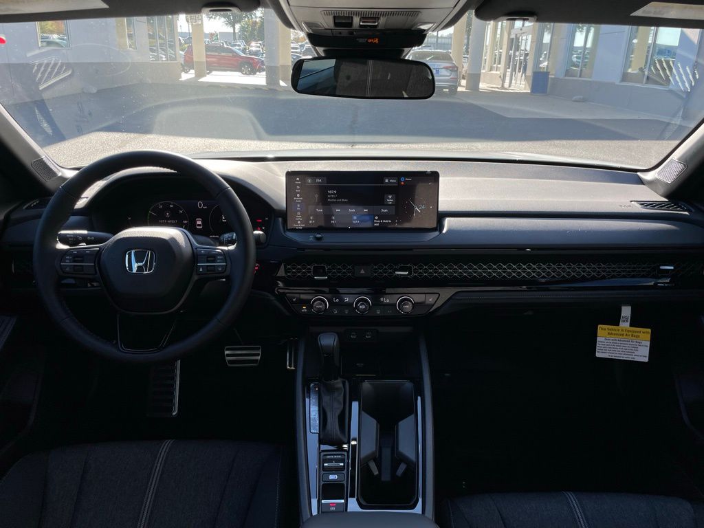 Thumbnail: 2025 Honda Accord - 10