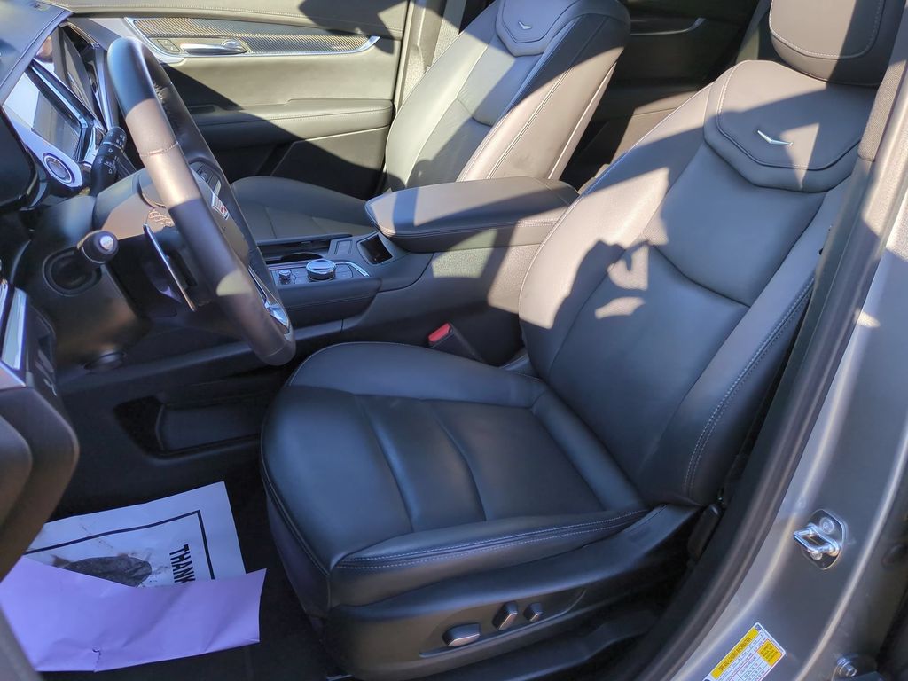 New 2024 Silver Cadillac Sport image 21