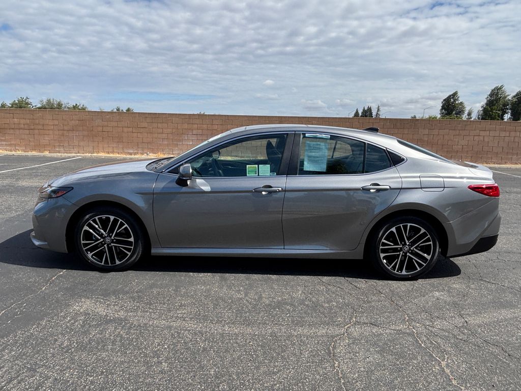 Thumbnail: 2025 Toyota Camry - 8