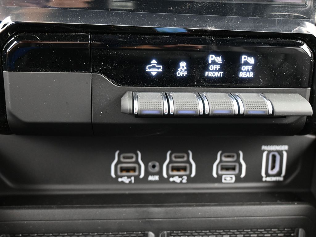 New 2026 Bright White Clearcoat Ram Limited image 21