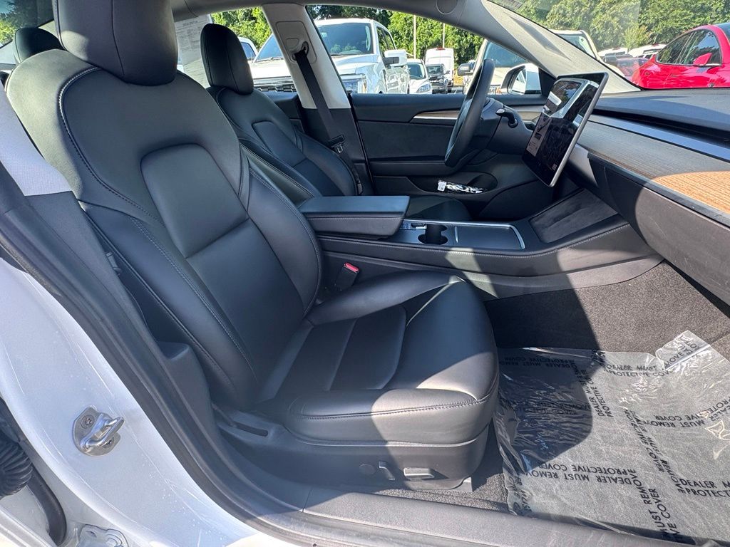 TeslaModel 322