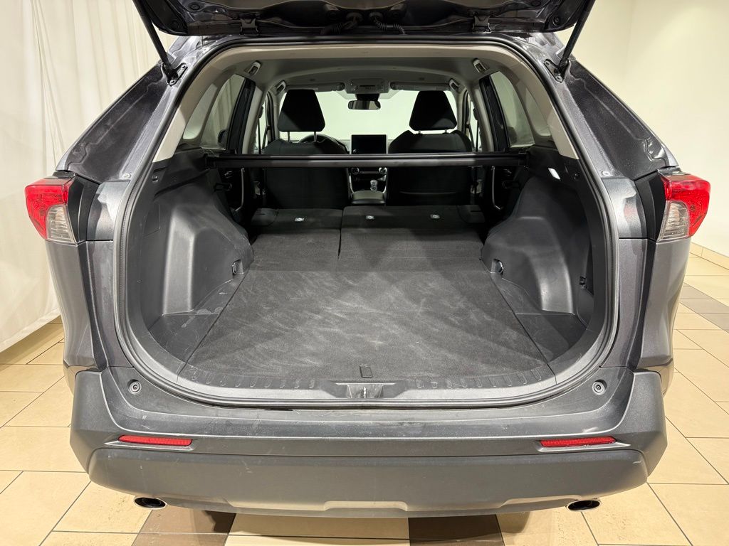 Thumbnail: 2025 Toyota RAV4 - 12