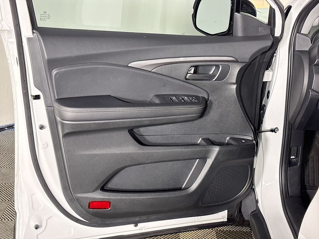 2025 Honda Ridgeline Sport