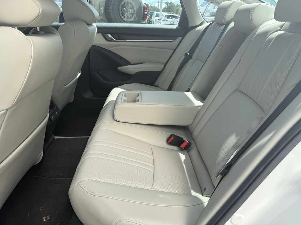 2022 Honda Accord Hybrid EX-L