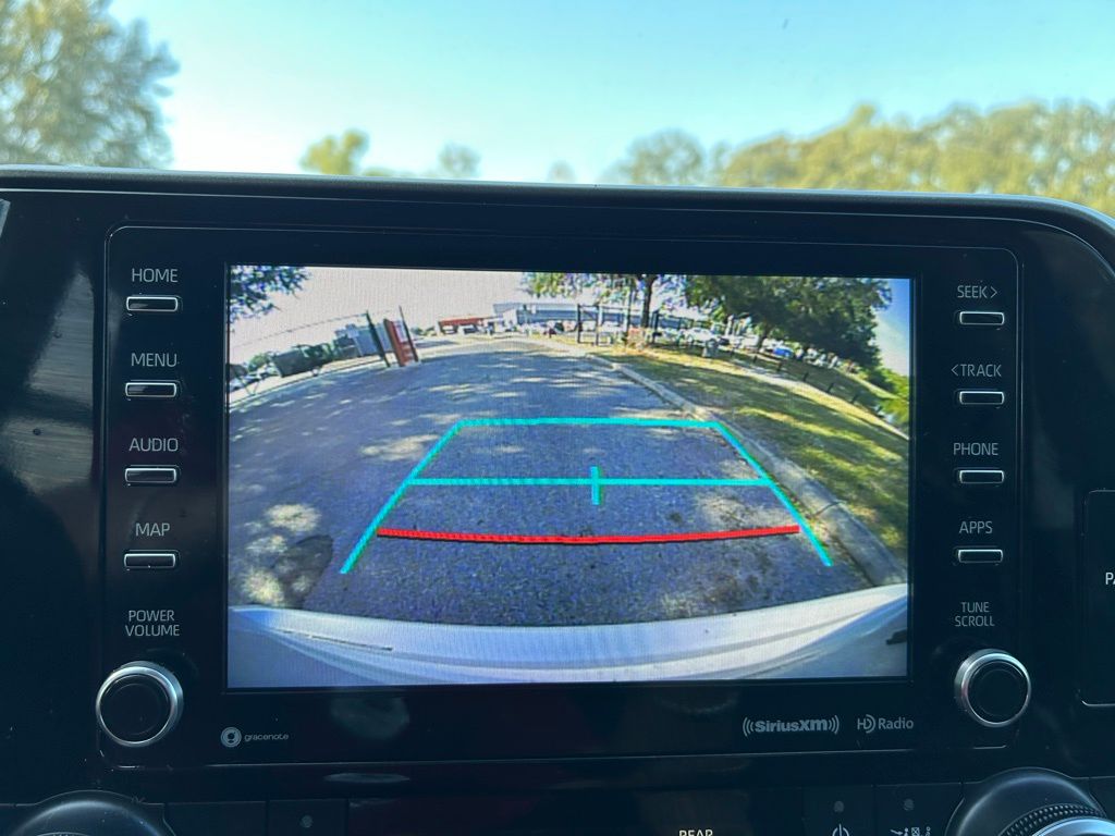 Thumbnail: 2022 Toyota Highlander - 25