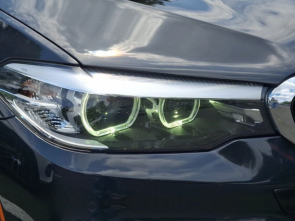 Thumbnail: 2020 BMW 5 Series - 8