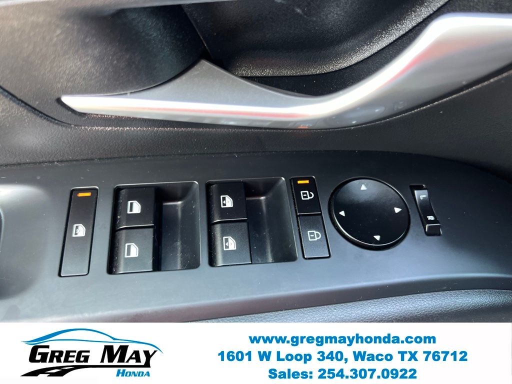 2025 Hyundai Tucson SEL Green at Greg May Honda
