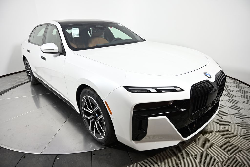 Thumbnail: 2026 BMW 7 Series - 7